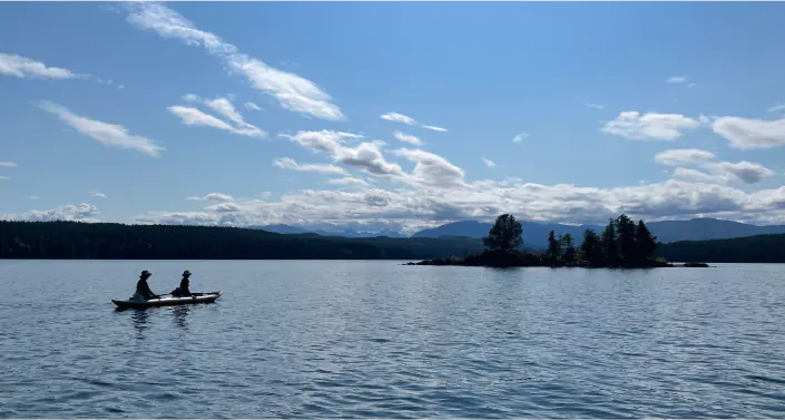 The cochrane lake shoreline